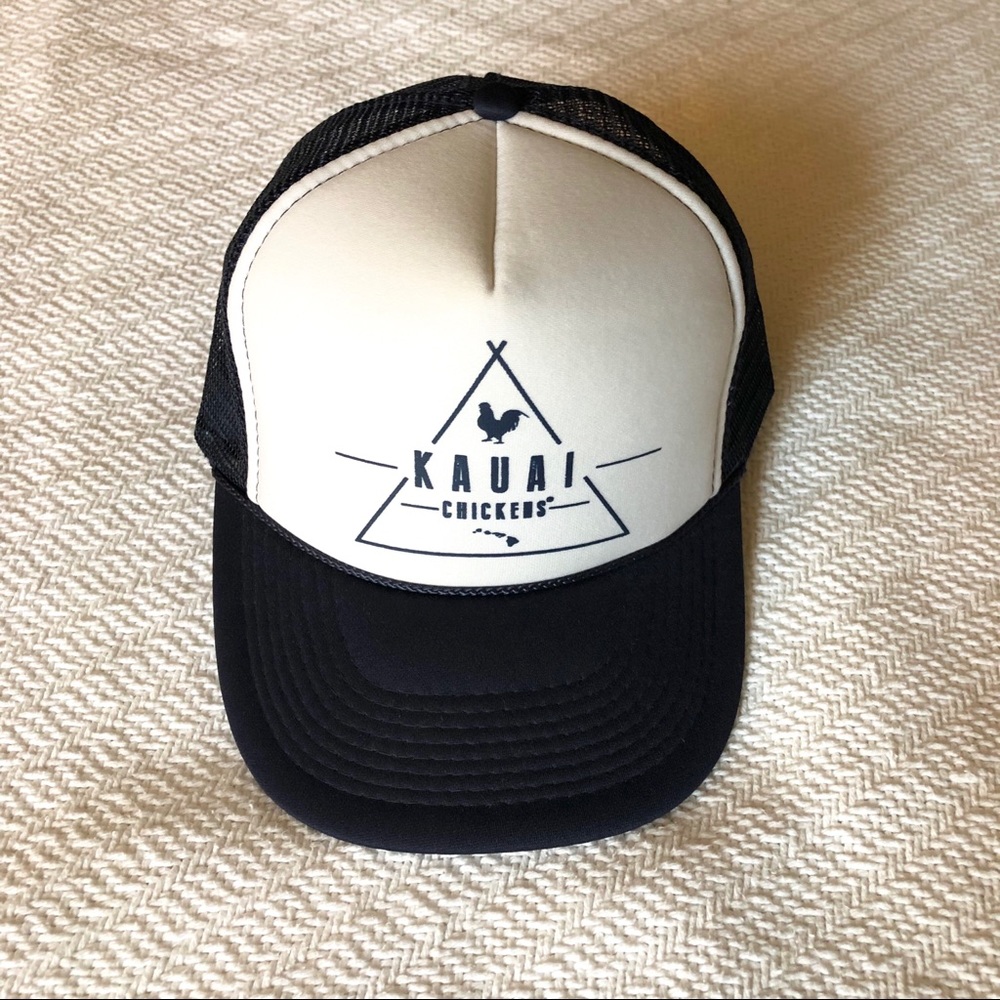 “Kauai chickens” trucker hat (New)
